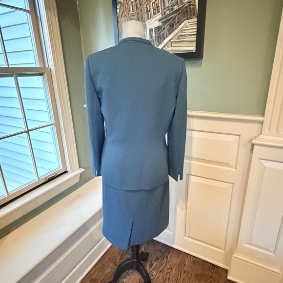 Kasper Teal business suit set teal blazer and teal skirt in Green blue - Picture 4 of 7
